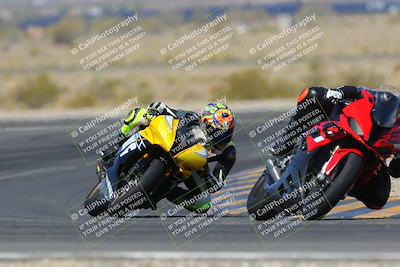 media/Apr-09-2023-SoCal Trackdays (Sun) [[333f347954]]/Turn 11 (10am)/